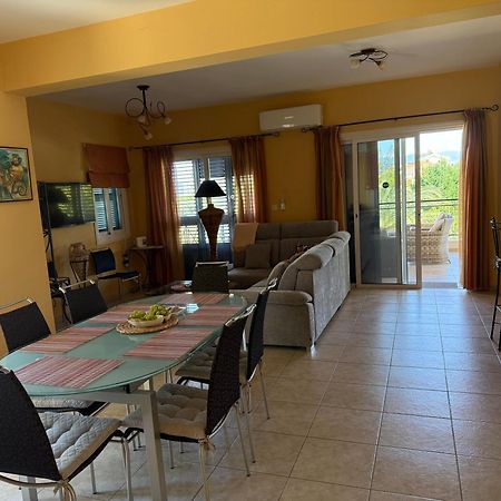Sandy Beach Villa 폴리스 외부 사진